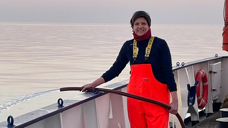 Luisa Listmann on a ship.