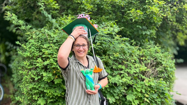 Sven P. Tobias-Hünefeldt with his doctoral hat.